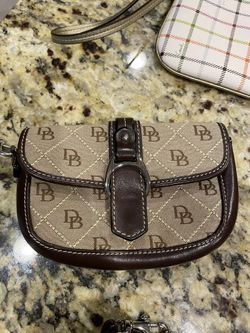 - Authentic Dooney & Bourke Wristlet 