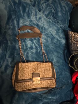 Guess purse