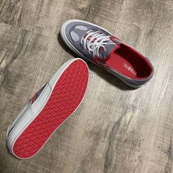 Straye Skate Shoes