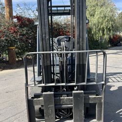 Toyota Forklift 6000 Pound