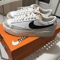 Nike Blazer