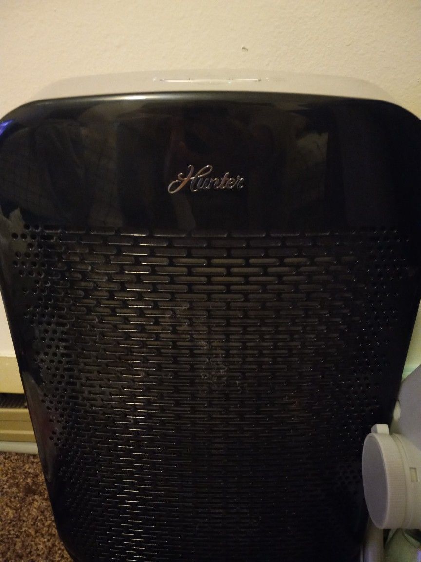 HP700 True HEPA Medium Console Air Purifier