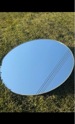 Circle Mirror
