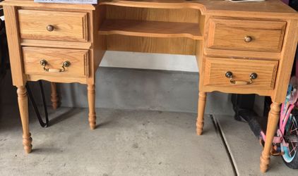Vintage vanity desk