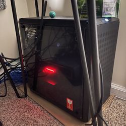 Gaming PC 12th GEN i5, RX 6800 XT, 32GBs Ram, 1TB SSD