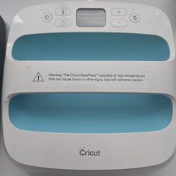 Cricut EasyPress 2 (9x9) - Excellent Condition!