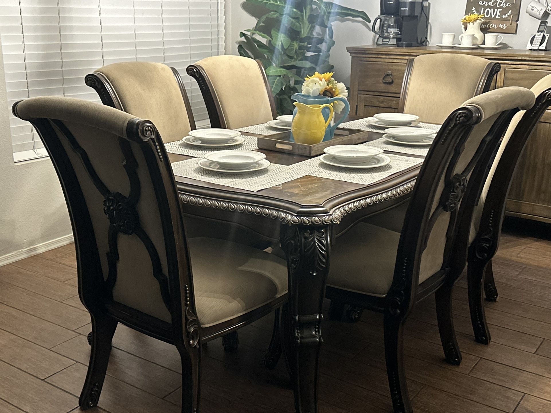 Dining Room Table Set