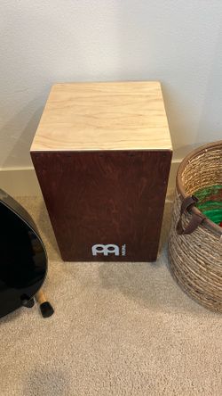 Cajon With Cover 
