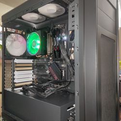 Gaming PC Ryzen 7 5700G B550 Strix