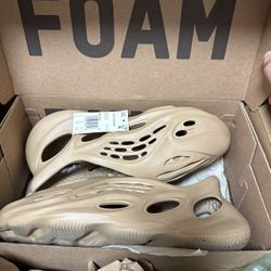 Adidas Yeezy Foam runners RNNR Size 11 
