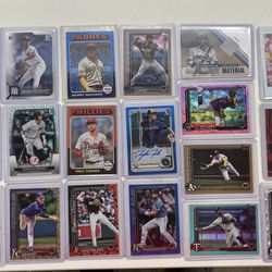 24 Baseball Cards 