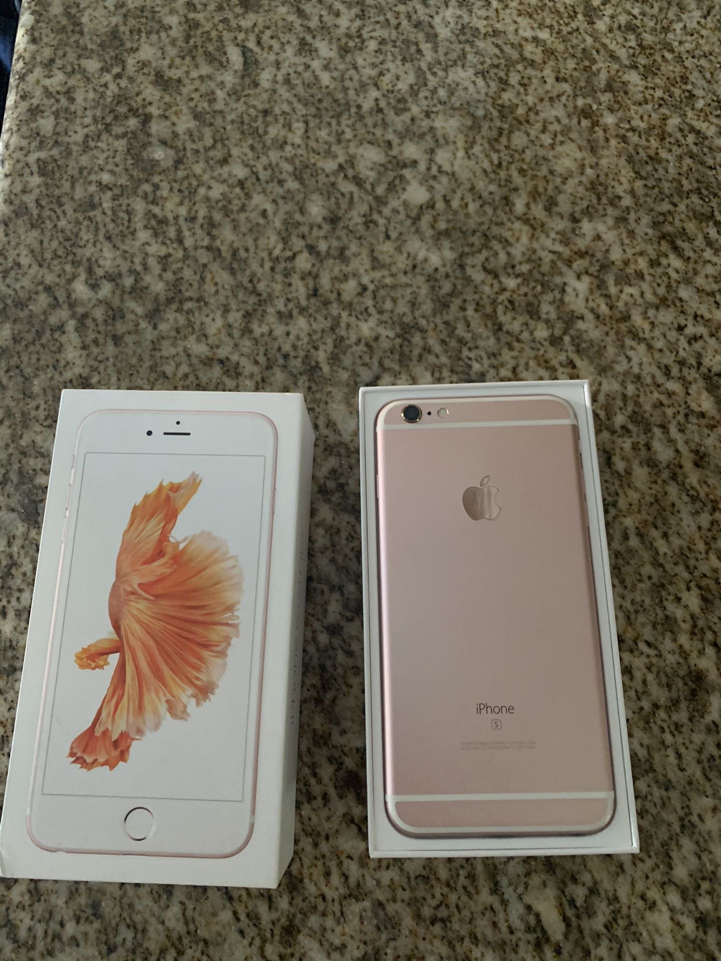 $$ Iphone 6s plus Excellent condition Unlocked 64 gb $$