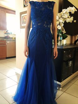 Blue dress