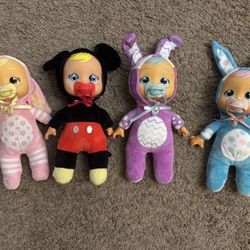 Lot of four, Cry Babies