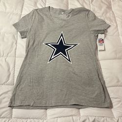 Womens Small Cowboys Jersey for Sale in San Antonio, TX - OfferUp