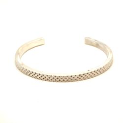 T&Co. 925 Waffle Textured Open Cuff