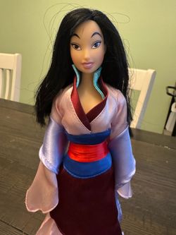 Disney Store  Vintage Disney Princess Mulan