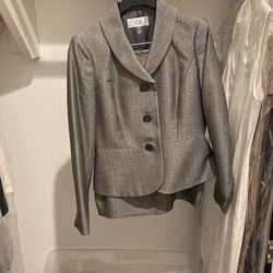 Grey And Silver Le Suit Petite Skirt Suit