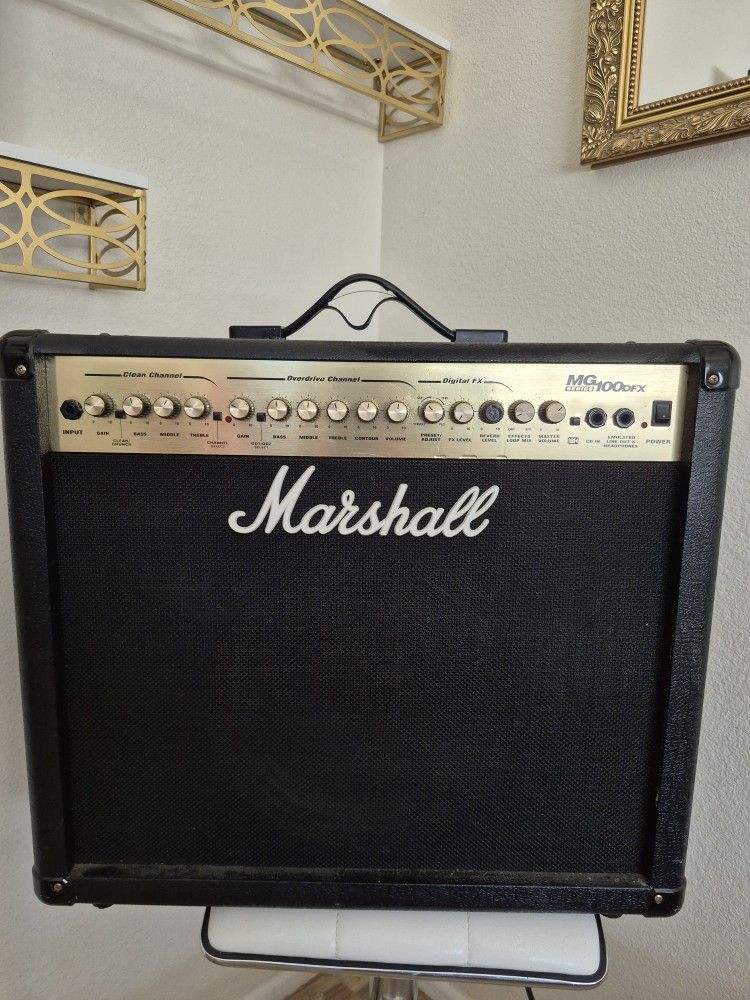 Guitar Amplifier