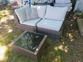 Price is firm.. beautiful lounge chair with coffee table
