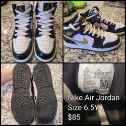 Nike Air Jordan Basketball Shoes 6.5Y