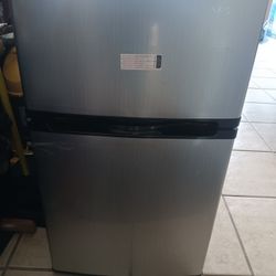 Nice Bedroom Refrigerator 