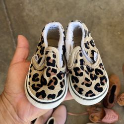 Baby Vans Size 3