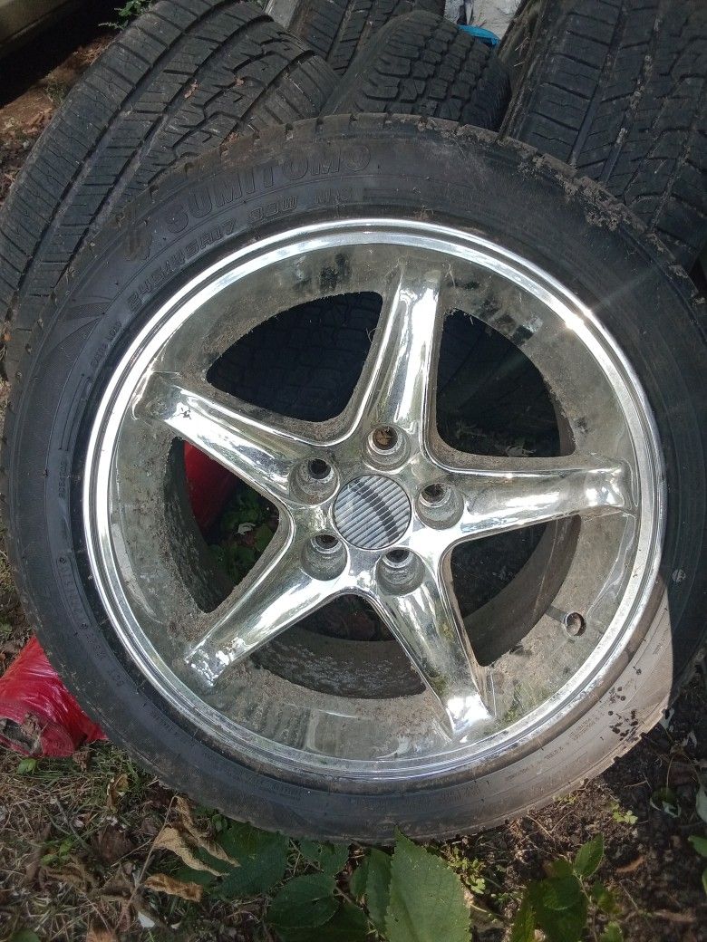 Chrome Mustang Wheels