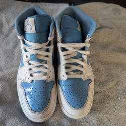 (PRE-OWNED) Jordan 1 High Unc