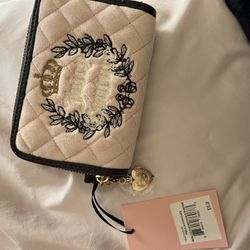 New Juicy Couture Wallet 