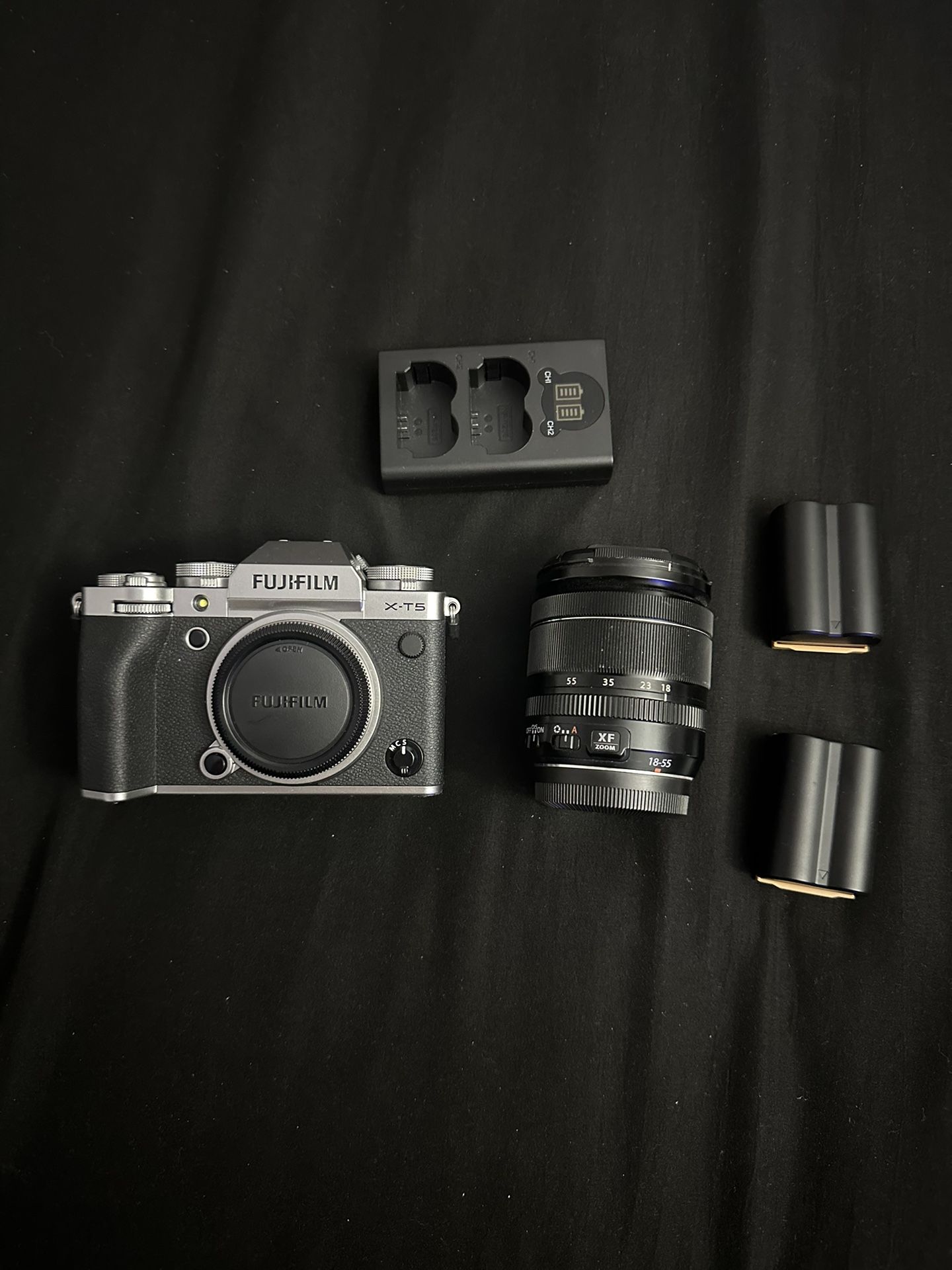Fujifilm X-T5 W/ 18-55mm And Batteries 