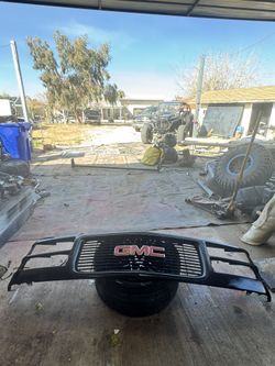 1(contact info removed) 1(contact info removed) 1998 GMC Sierra Chrome Grille Grill