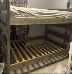 Bunkbed full size