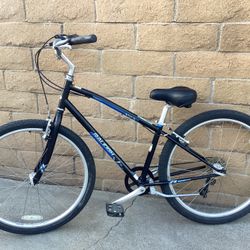 VENTURE SERIES RALEIGH CRUISER BIKE 