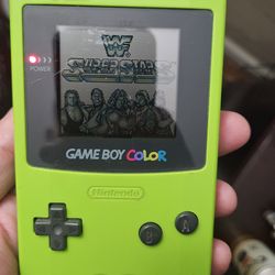 Gameboy color kiwi