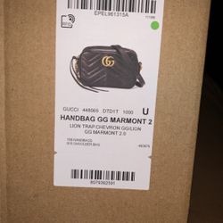 Sale Genuine Brand New In Box Gucci Marmont Mini Shoulder Bag 440865