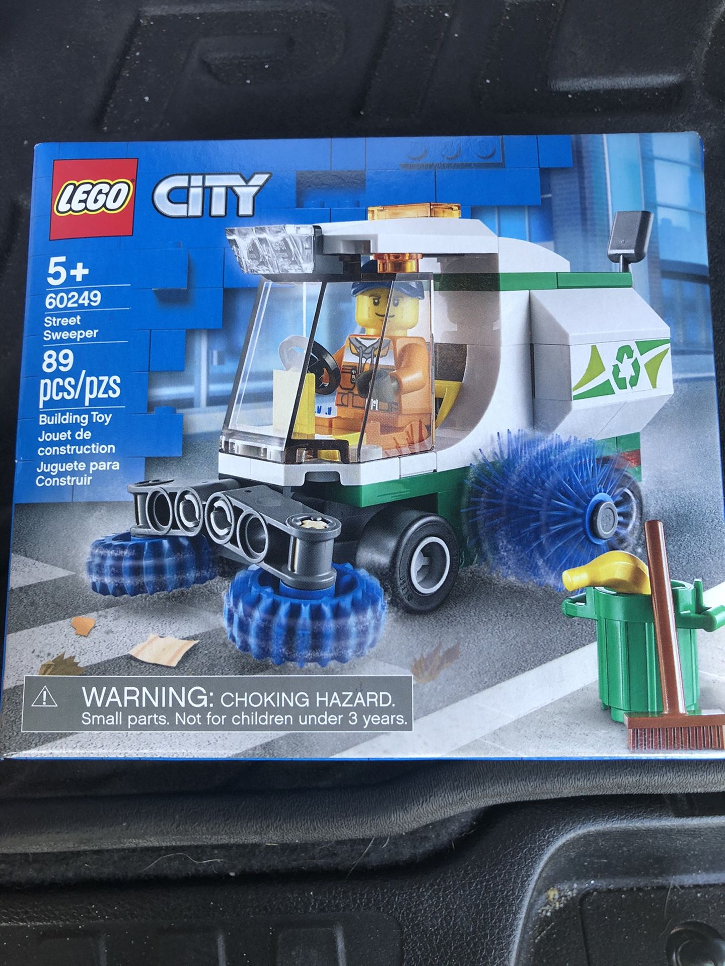 NEW Lego City Street Swerper