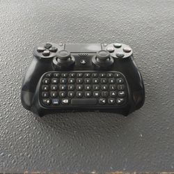 1 PS4 controller 