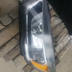 Left Headlight Light Ford Escape 2017 2018 2019 2020