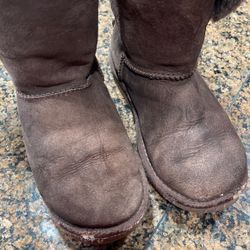 Ugh Boots Kids Size 1