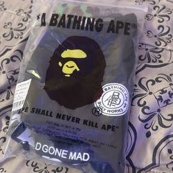bape new T-shirt