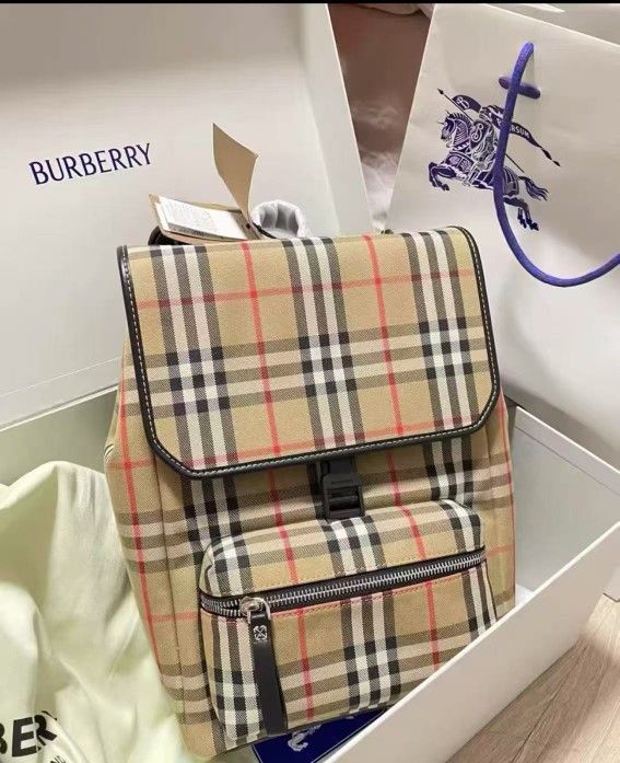 Burbery Vintage Checkered Leather Backpack Unisex Couples' Edition Classic Beige