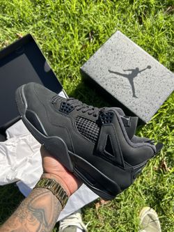 Jordan 4 Black Cats 