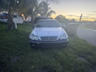 2007 Mercedes-Benz C-Class