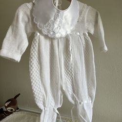 NEWBORN White Knit Onesie