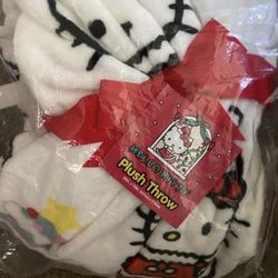 Hello Kitty Plush Throw (50x70”)