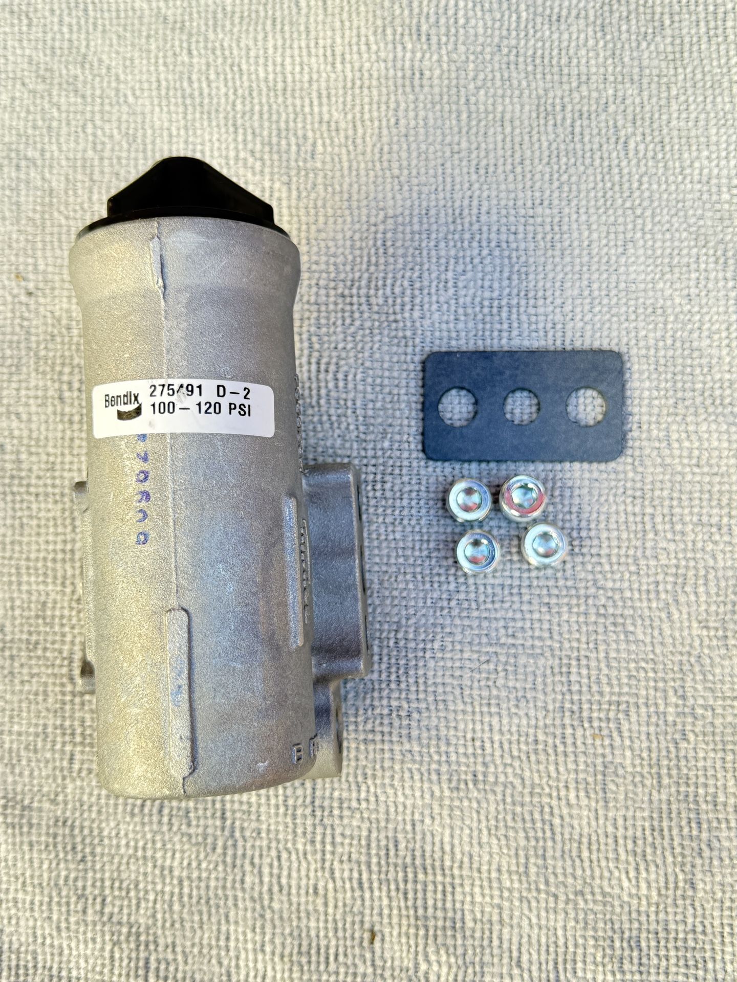 Bendix D-2 Air Governors
