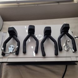 4 Padded Guitar Hooks 2 Metal Hanging Hooks