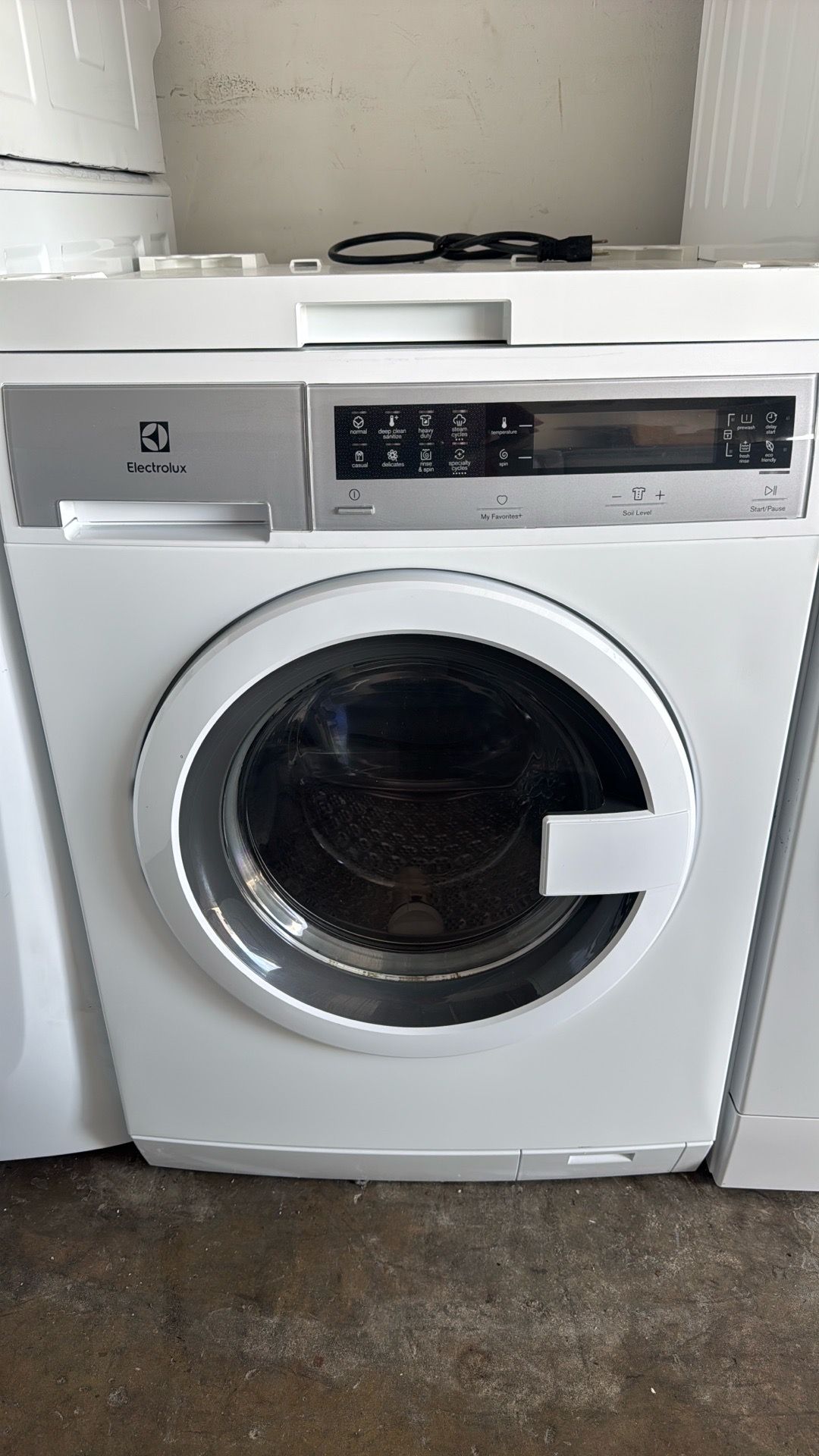 Electrolux compact front load wash washer