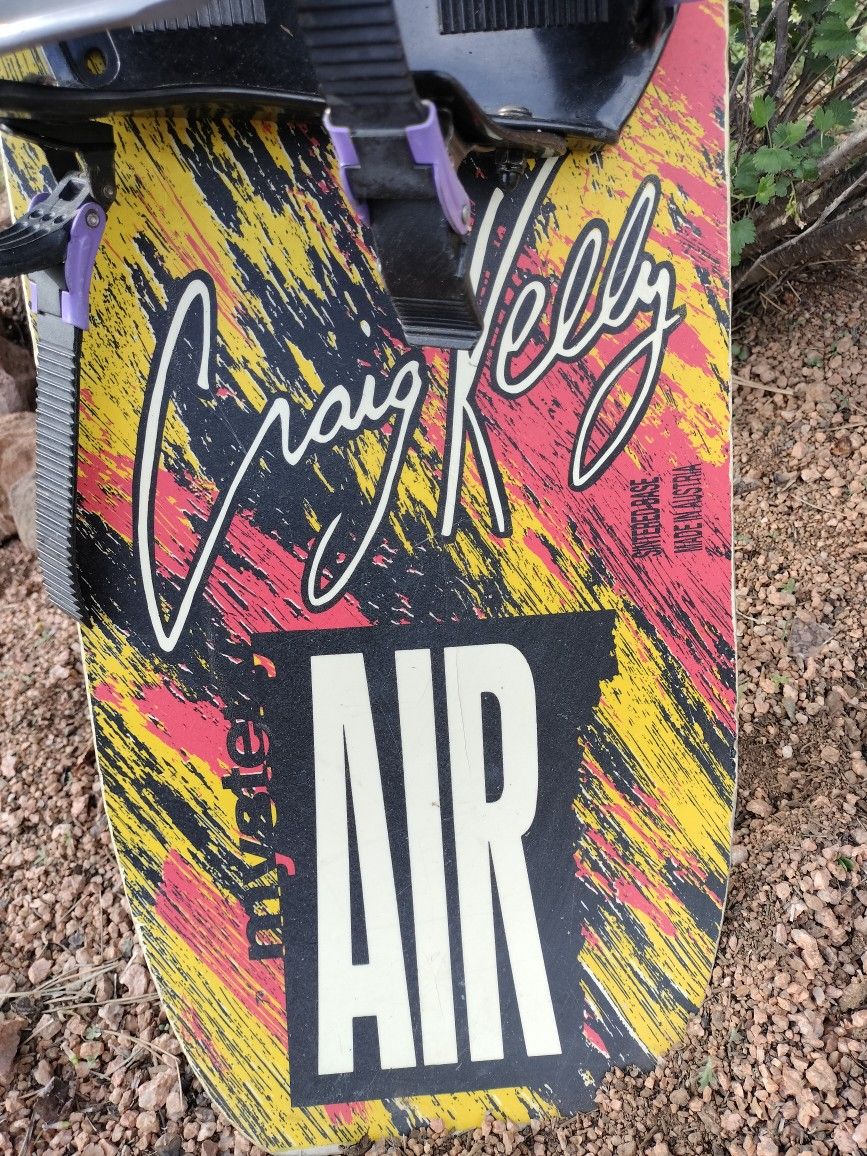 Vintage Rare 1990 Burton Craig Kelly - Mystery Air Snowboard for